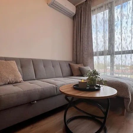 1 Bedroom - Parking Spot, Fast Wi-fi And Coffee-tea Corner 公寓 *