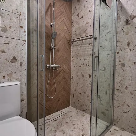 1 Bedroom - Parking Spot, Fast Wi-fi And Coffee-tea Corner * Plovdiv