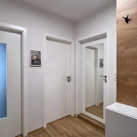 Apartmán 1 Bedroom - Parking Spot, Fast Wi-fi And Coffee-tea Corner Plovdiv